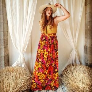 True 60's Vintage Velvet Skirt!🌼